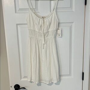 Billabong White dress